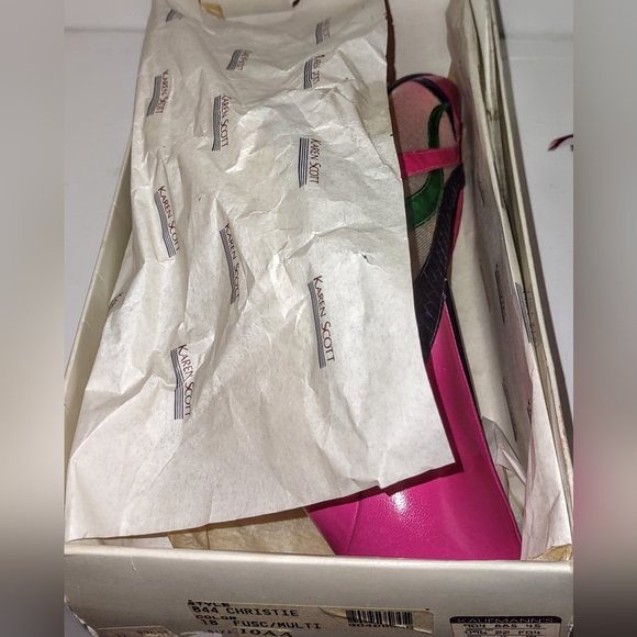 Vintage Karen Scott Fuchsia Heels - Picture 13 of 13
